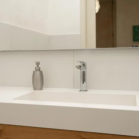 Fontana Trevi Mansion