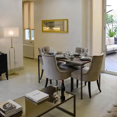 Διαμέρισμα Fontana Trevi Mansion *