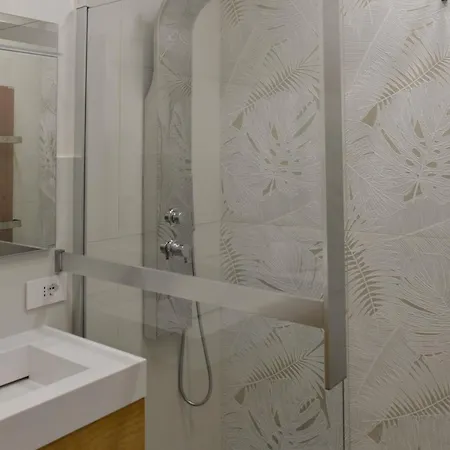 Fontana Trevi Mansion Apartament