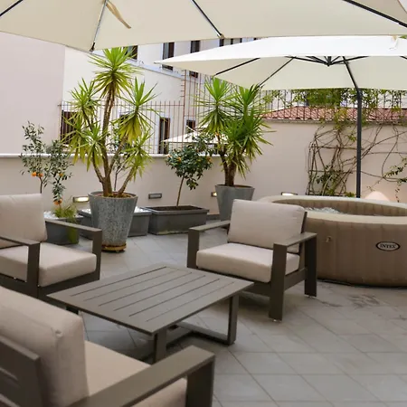 Fontana Trevi Mansion Apartament Rzym